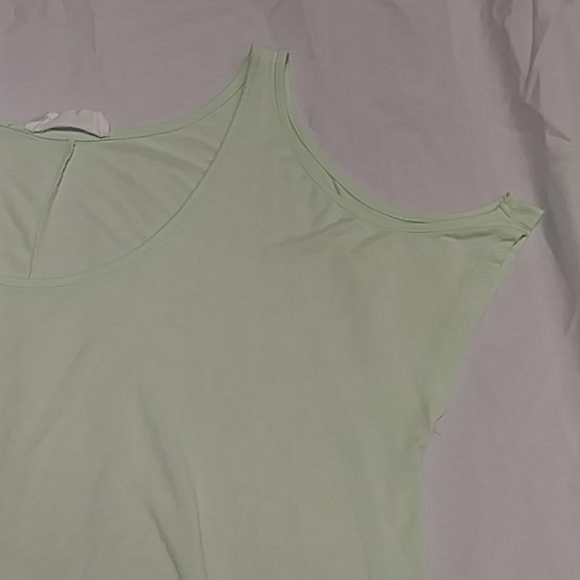 COLD shoulder soft mint green top - Picture 3 of 6